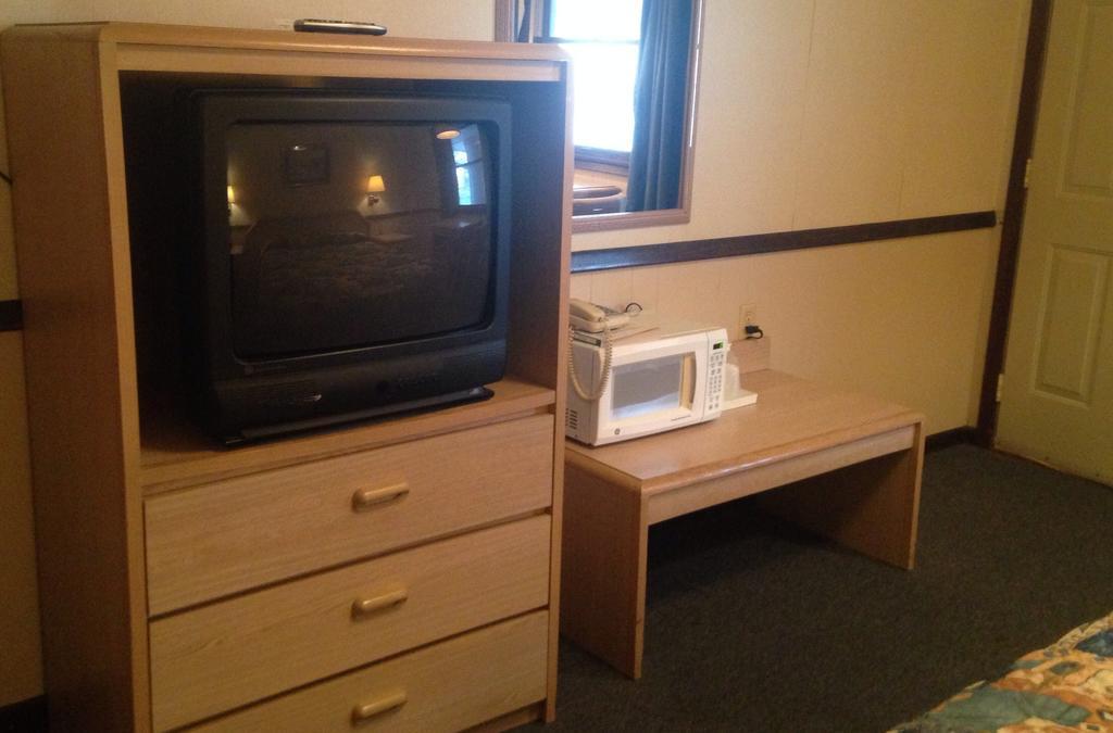 Twin Pine Motel Tipton Camera foto